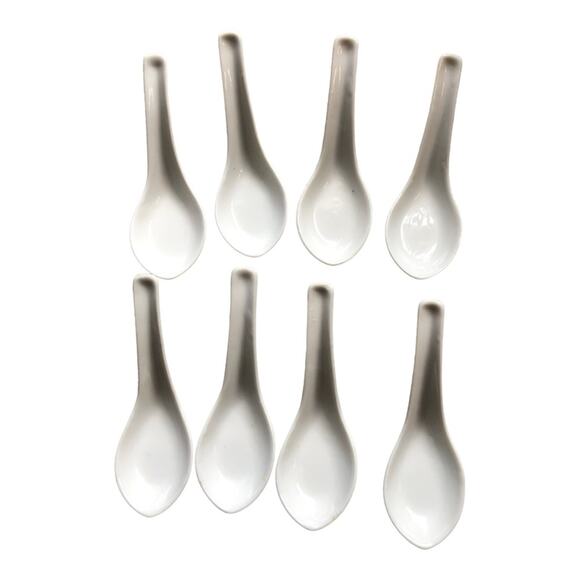 Asian Multi Purpose White Flat Bottom Soup Spoons, Set of Eight, White - Picture 1 of 12